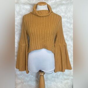 SHEIN CROP FLARE SLEEVE SWEATER SIZE SMALL Color Mustard